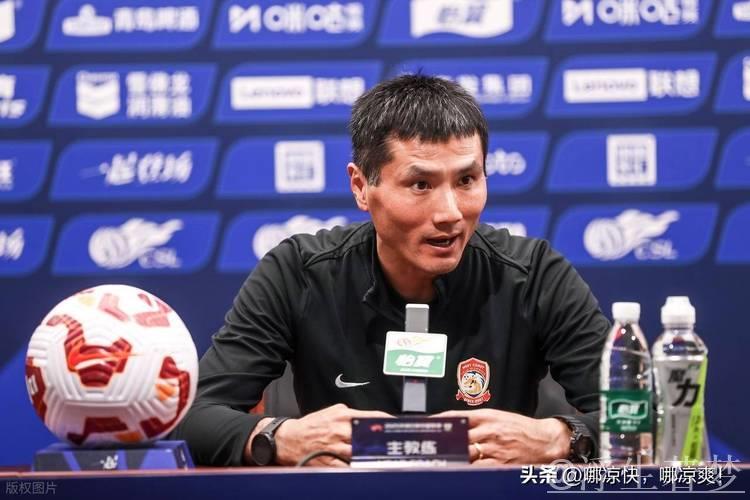中超争议球员复出转型教练，外界质疑声四起